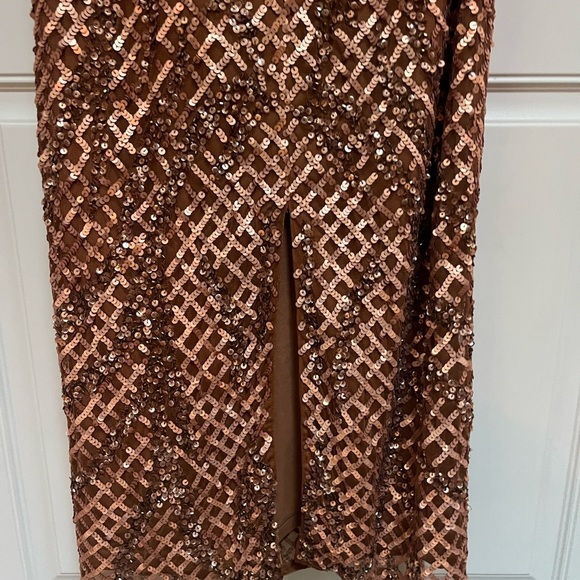 NWT Mac Duggal high halter sequin cocktail dress in copper - Picture 11 of 12